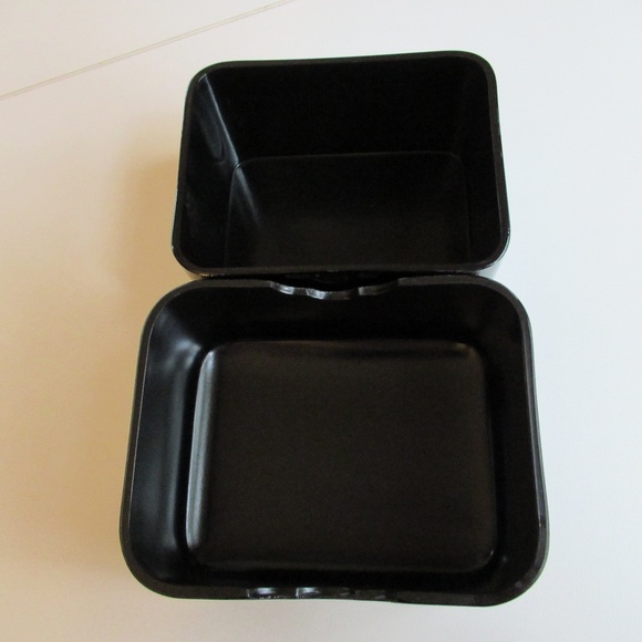 Black Lacquerware Keepsake Box - Picture 11 of 11